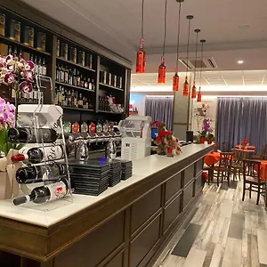 https://ricaroka-hotel.hotelitalianriviera.com